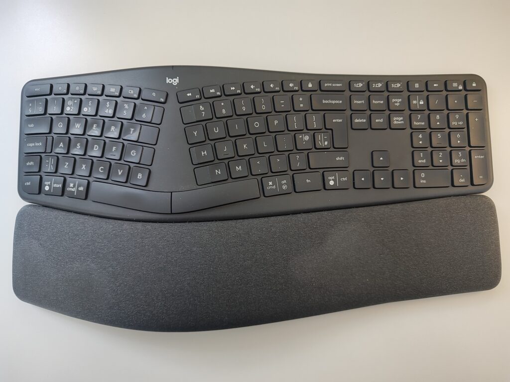 Ergonomic-Home-Office-Logitech-K860
